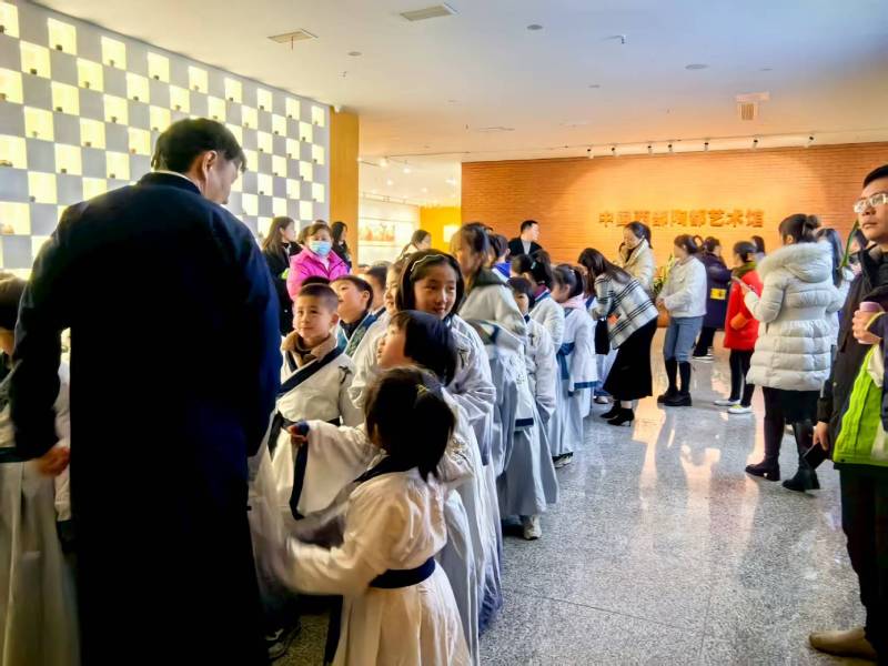 文化赋能：双鸭山魔创文旅挖掘城市文化资源的实践探索